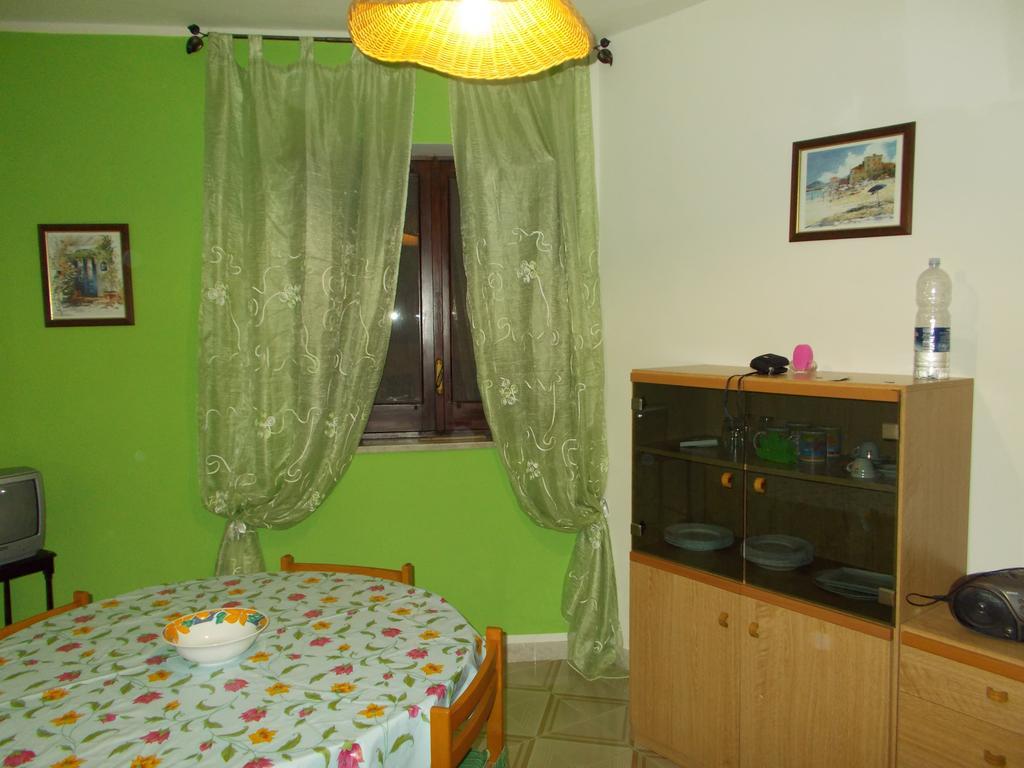 טרפאני Zia Silvana Apartment מראה חיצוני תמונה
