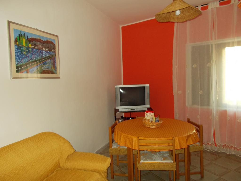 טרפאני Zia Silvana Apartment מראה חיצוני תמונה