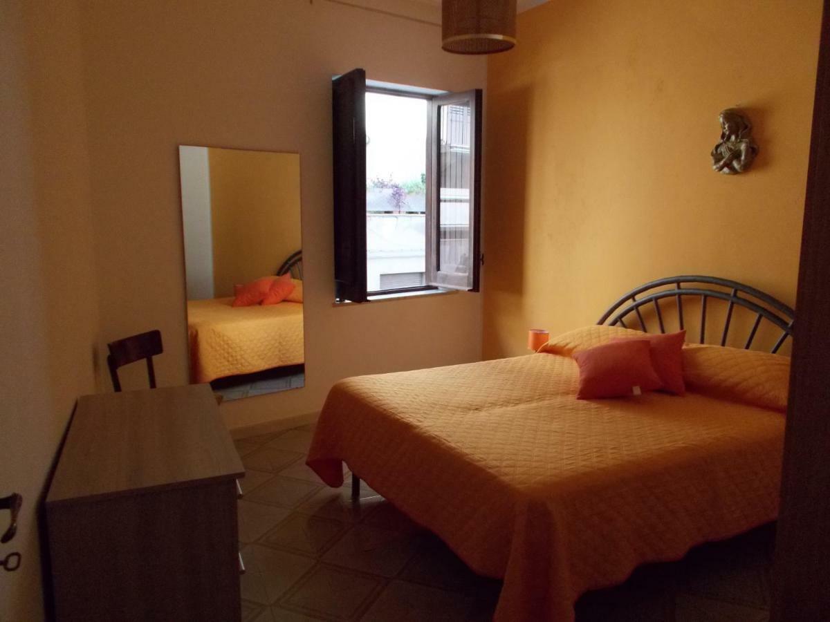 טרפאני Zia Silvana Apartment מראה חיצוני תמונה